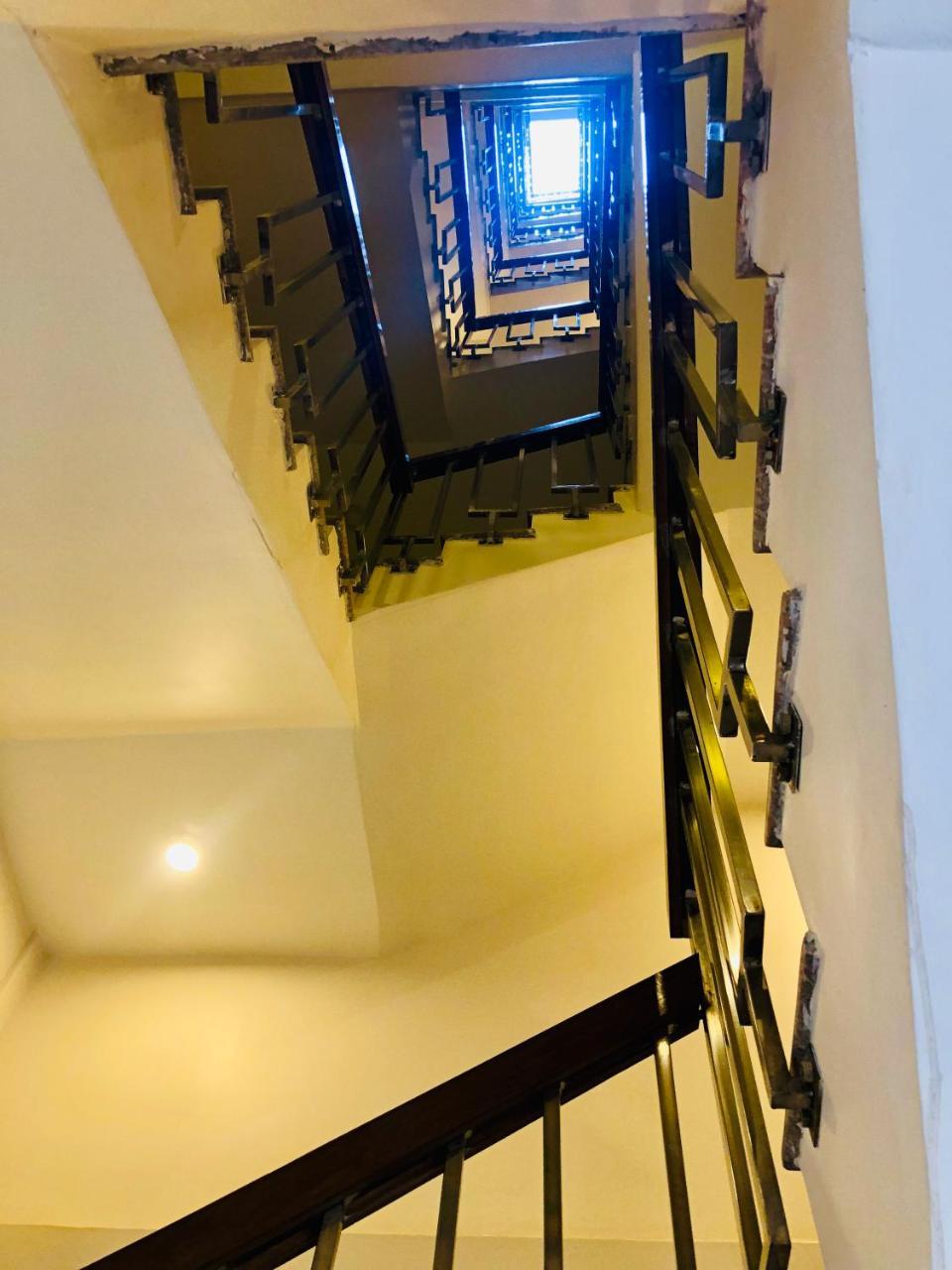 The Milestone Hotel Kathmandu Buitenkant foto